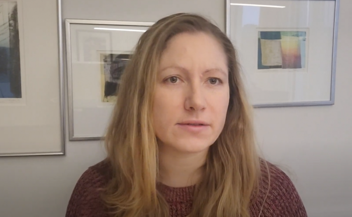 Conseil N°3 - Parler - Une blonde en Norvège