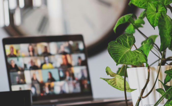 Cours de discussion en norvégien - Une blonde en Norvège