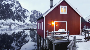 Rorbua aux Lofoten - Une blonde en Norvège