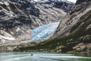 Nigardsbreen - Une blonde en Norvège